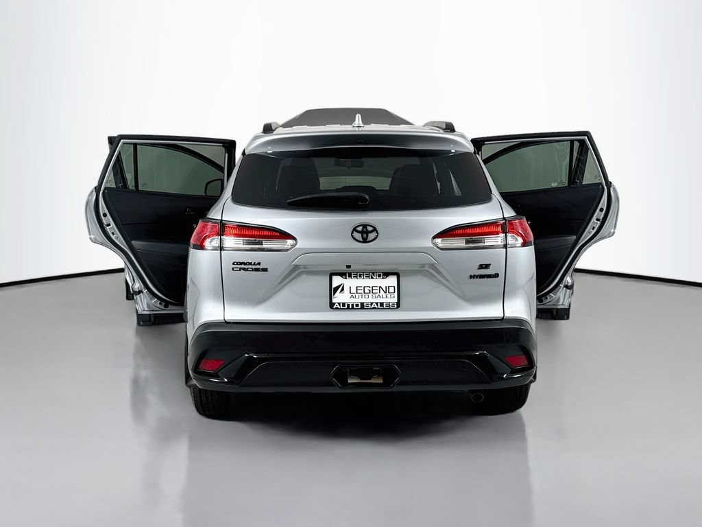 Used 2024 Toyota Corolla Cross AWD Hybrid image 23