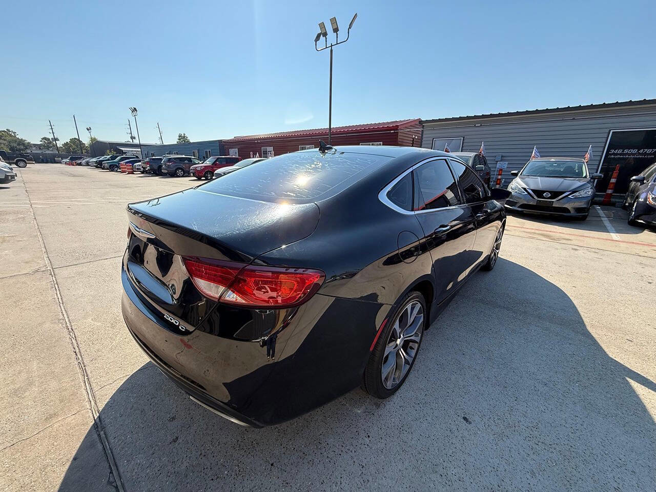 Used 2015 Chrysler 200 C w/ Navigation & Sound Group I image 21