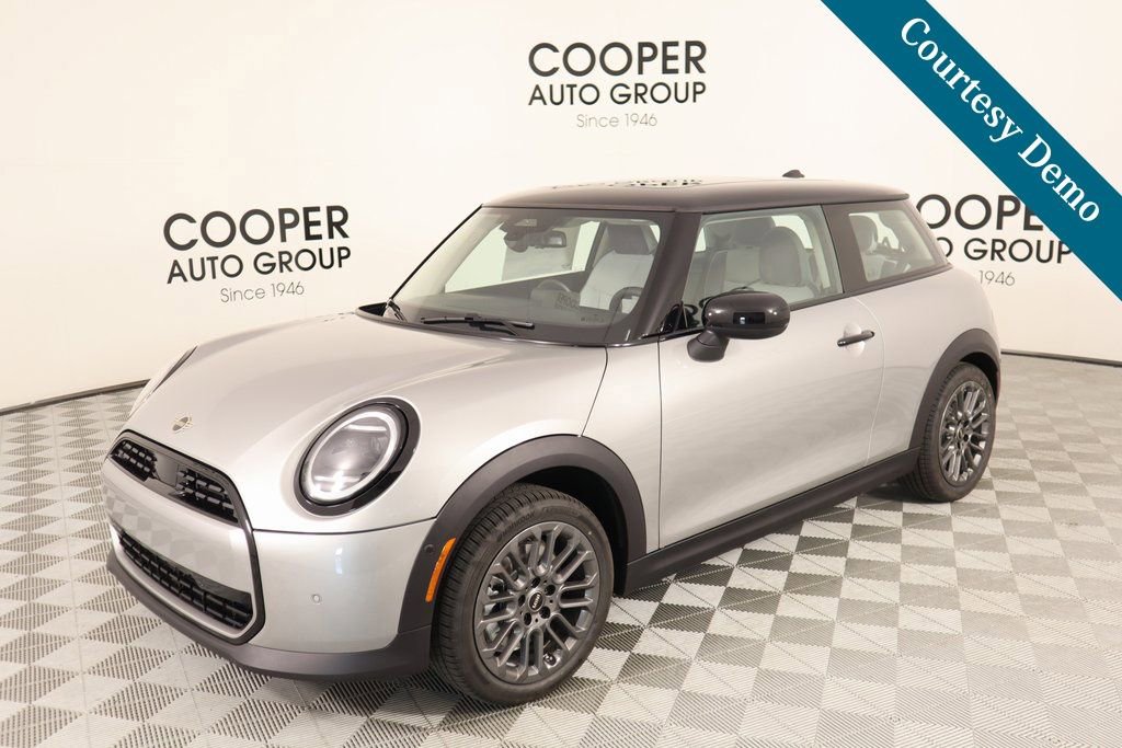 New 2025 MINI Cooper 2-Door Hardtop FWD image 10