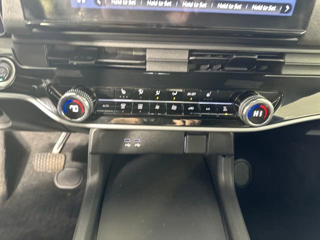 Used 2024 Honda Prologue EX image 23