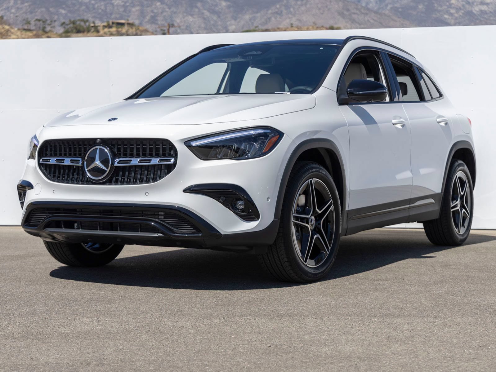 New 2026 Mercedes-Benz GLA 250 image 2