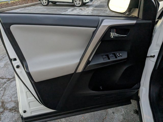 Used 2016 Toyota RAV4 XLE image 13