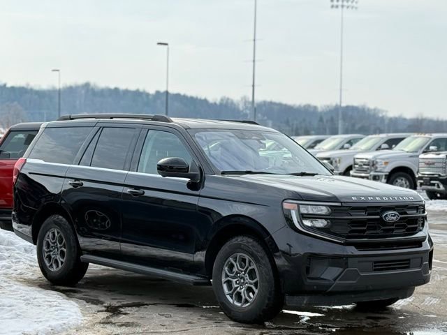 Used 2025 Ford Expedition Active image 37