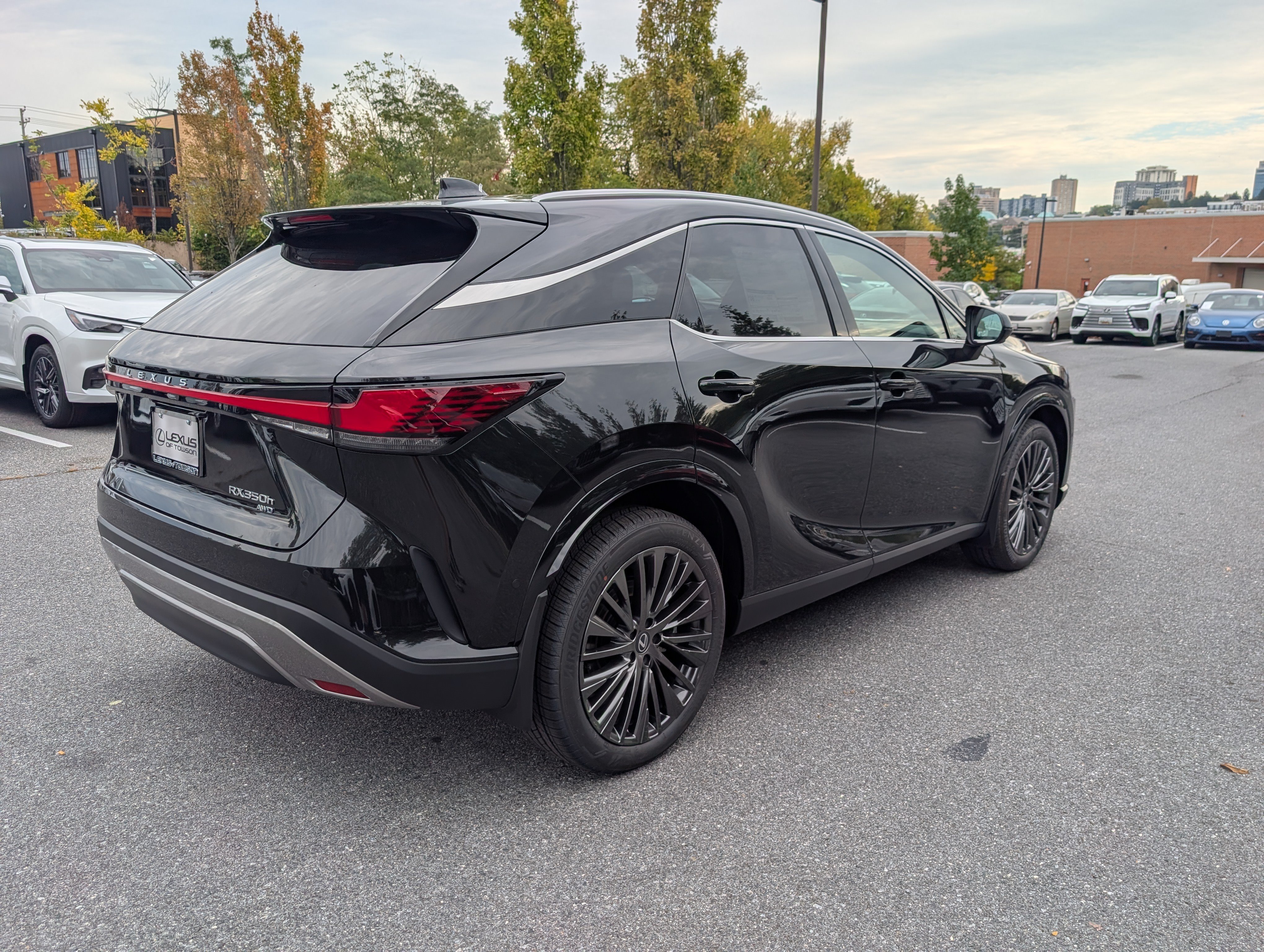 New 2026 Lexus RX 350 w/ Convenience Package AWD/4WD image 2