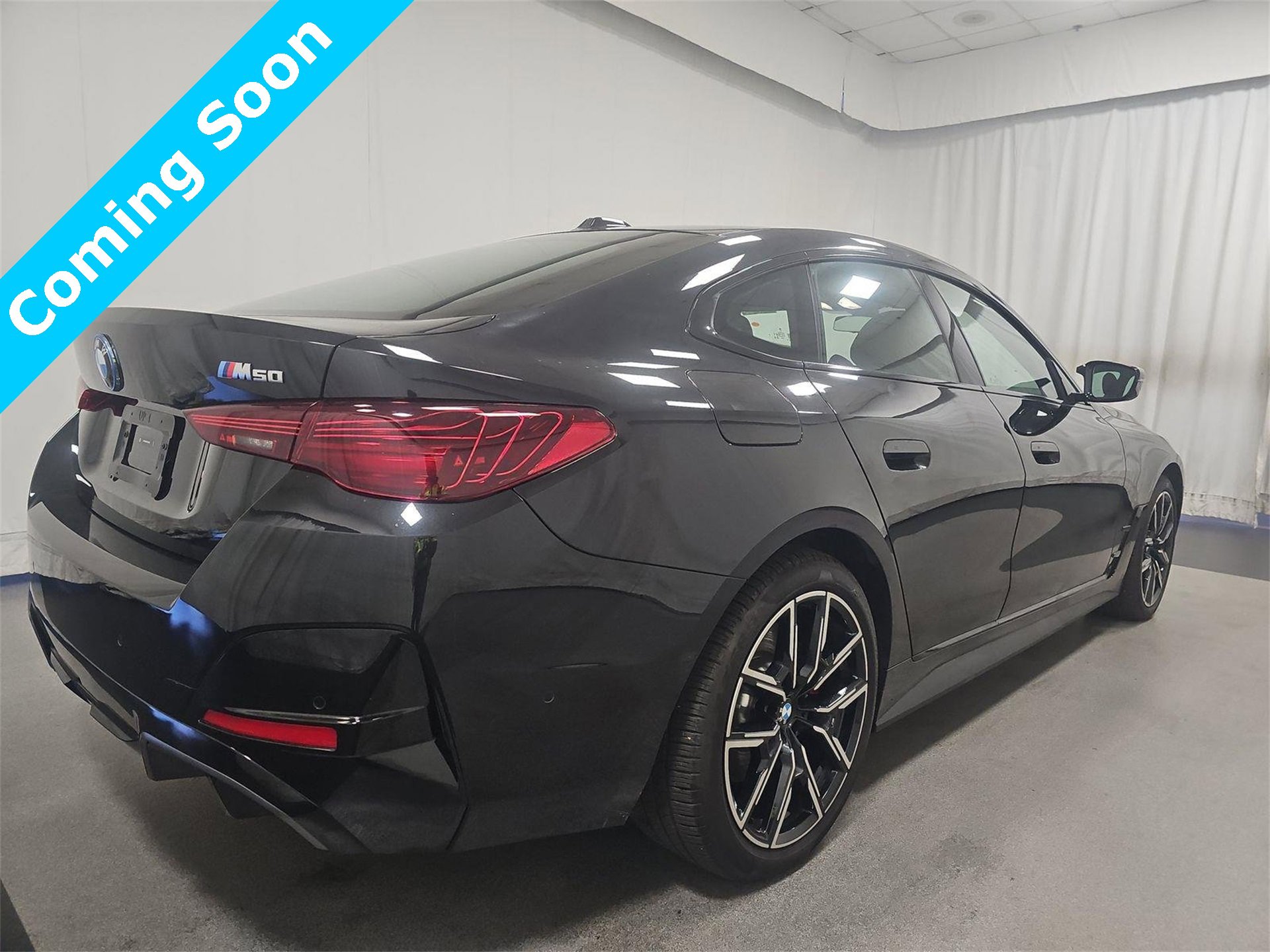 Used 2025 BMW i4 M50 w/ Premium Package image 6