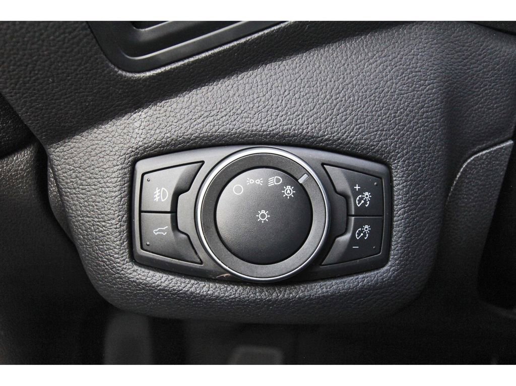Used 2019 Ford Escape SE image 22