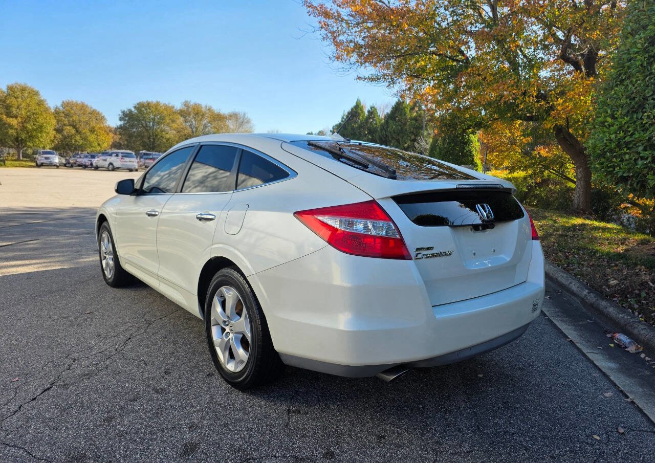 Used 2011 Honda Crosstour EX-L image 3