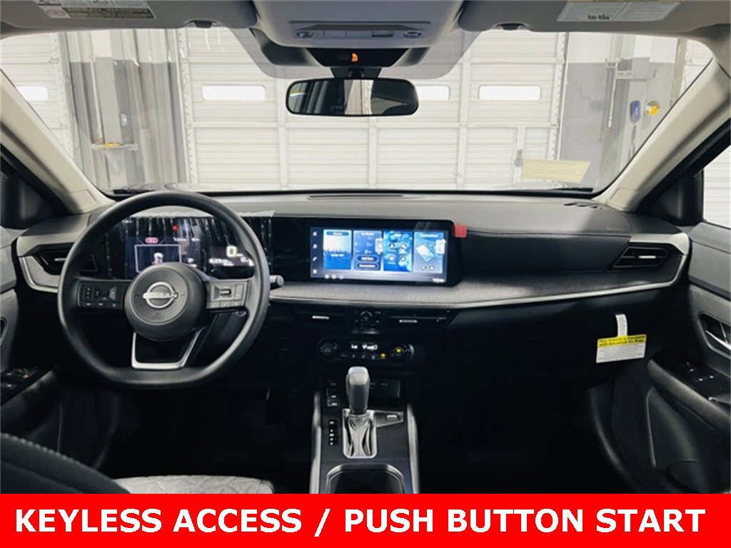 New 2026 Nissan Kicks SV image 4