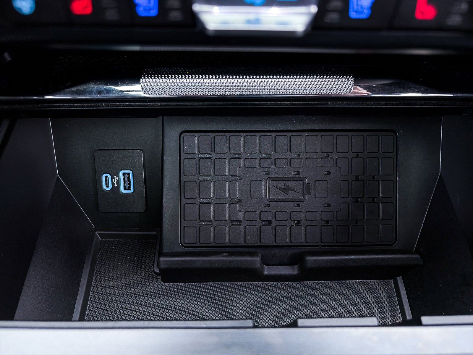 Used 2024 Ford F150 Raptor w/ Equipment Group 803A Raptor R image 50