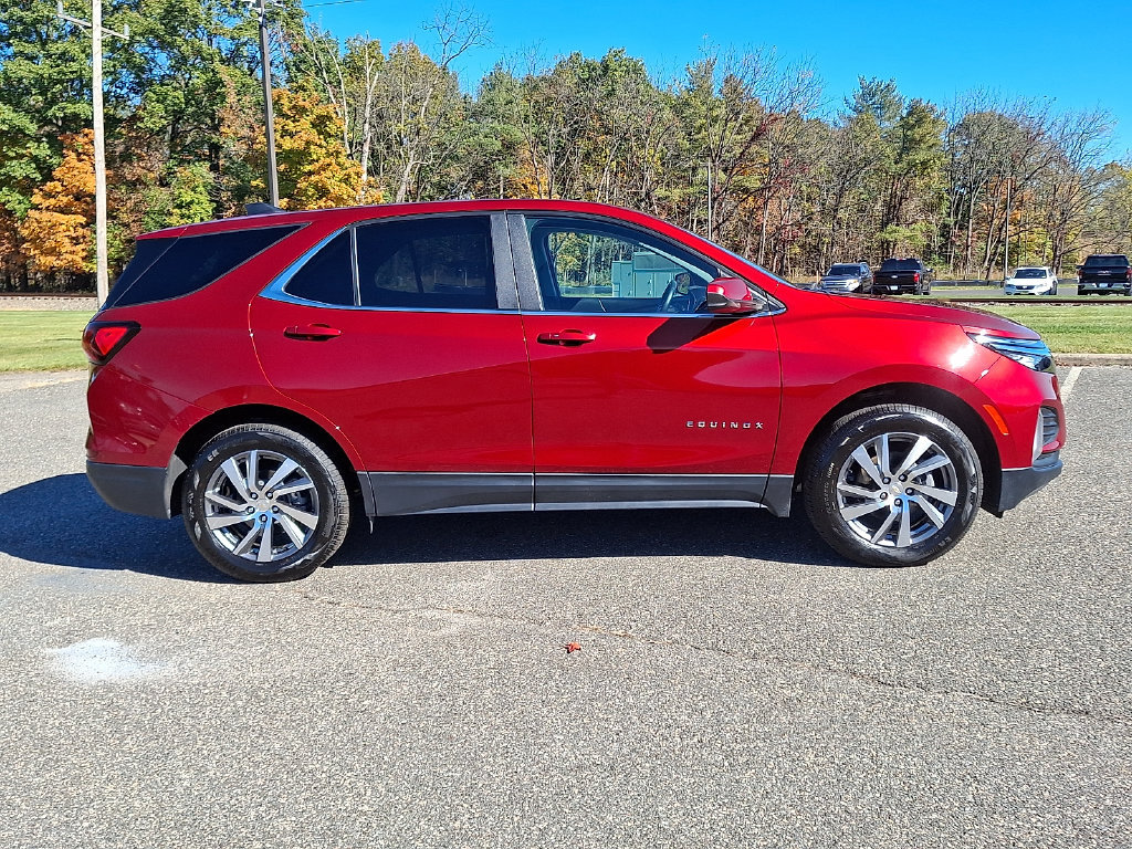 Used 2024 Chevrolet Equinox LT AWD/4WD image 10