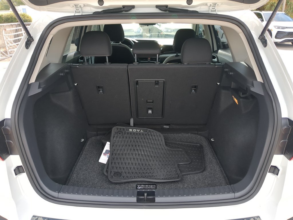 Certified 2023 Volkswagen Taos S FWD image 9
