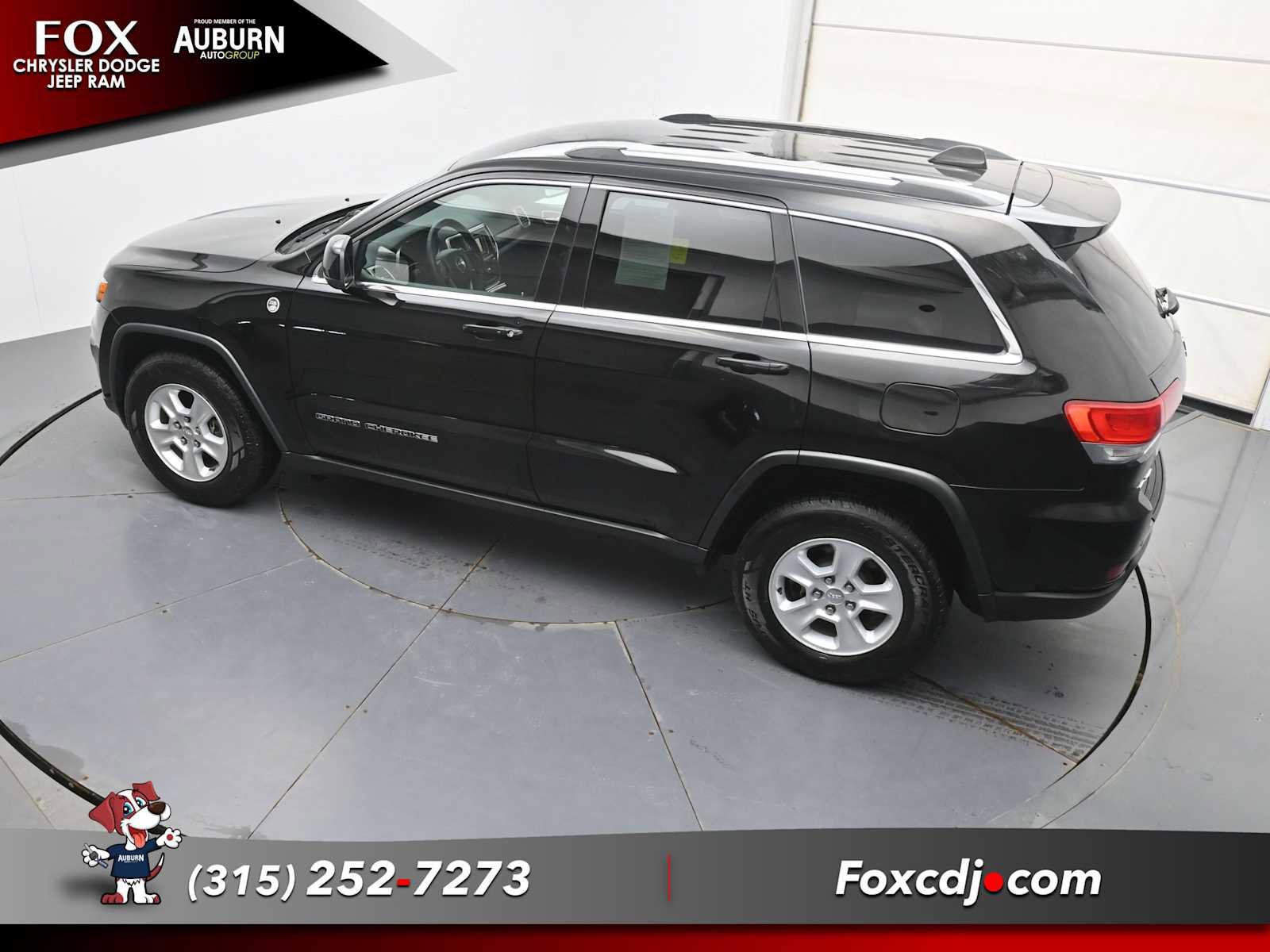 Used 2017 Jeep Grand Cherokee Laredo w/ Quick Order Package 23E AWD/4WD image 31