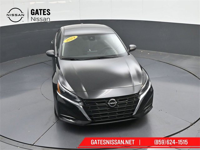Used 2024 Nissan Altima 2.5 SV image 42