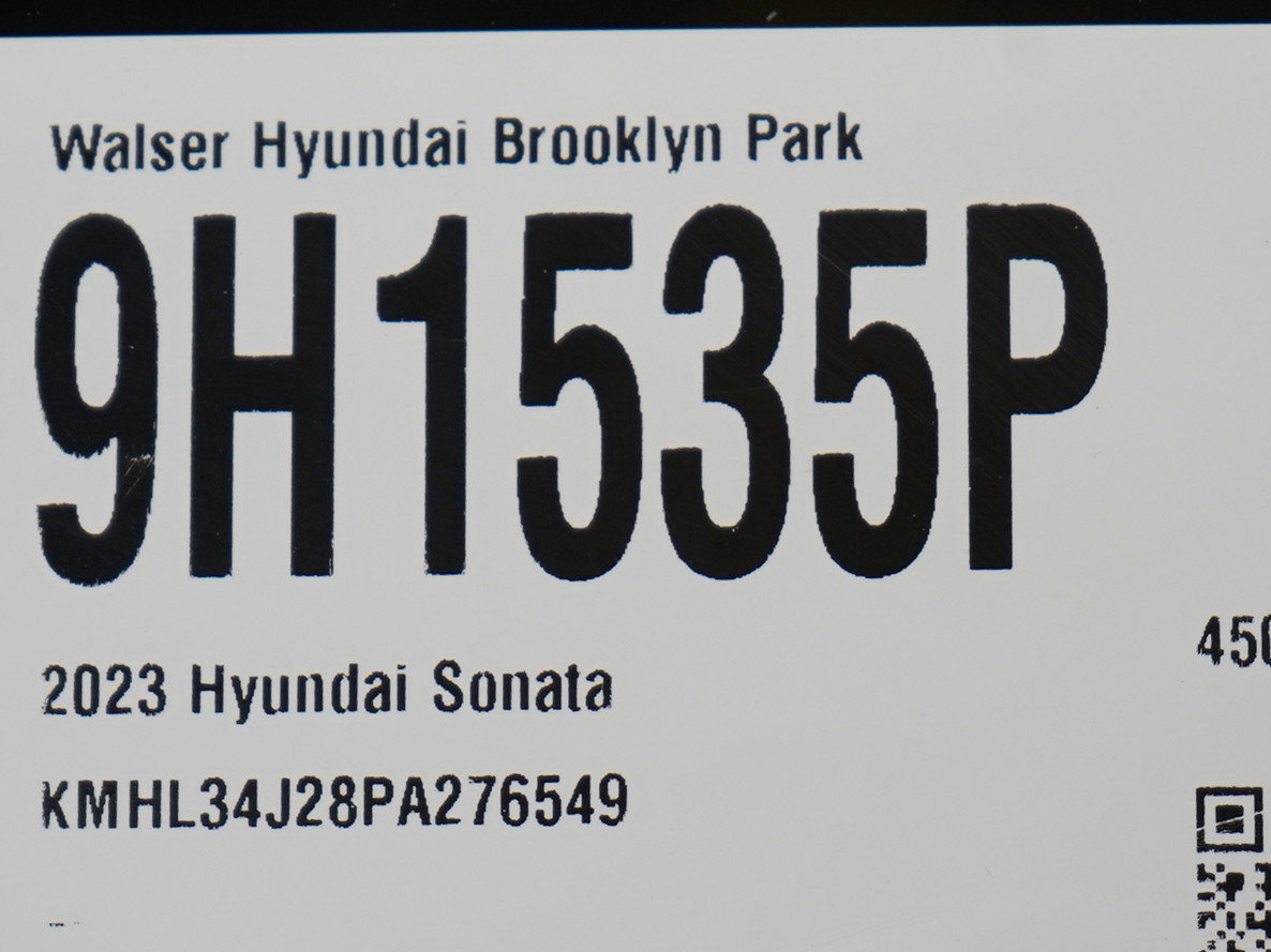 Used 2023 Hyundai Sonata Limited w/ Preferred Accessory Package image 32