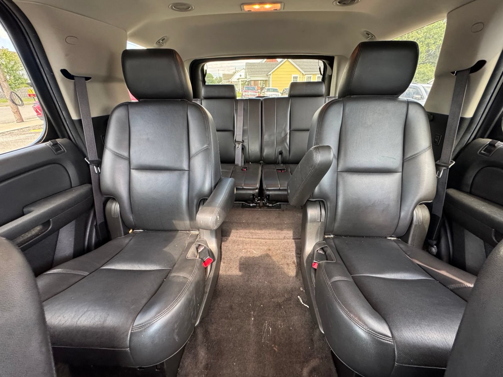 Used 2013 Chevrolet Tahoe LTZ AWD/4WD image 22