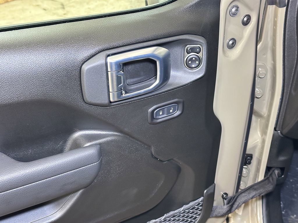 New 2026 Jeep Wrangler Unlimited Sport AWD/4WD image 19