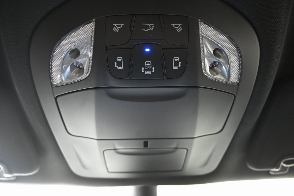 New 2026 Chrysler Pacifica Select image 33