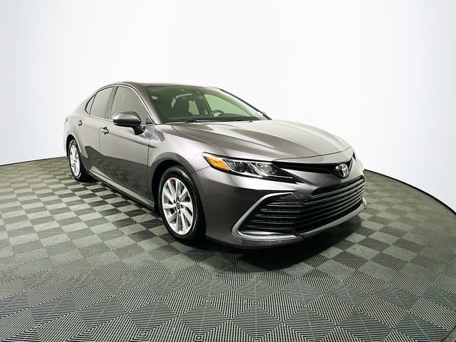 Used 2022 Toyota Camry LE