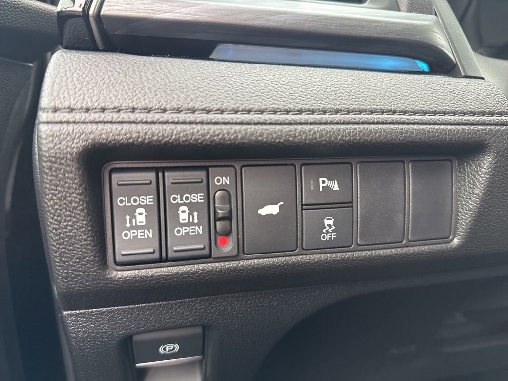 Certified 2026 Honda Odyssey Elite image 31