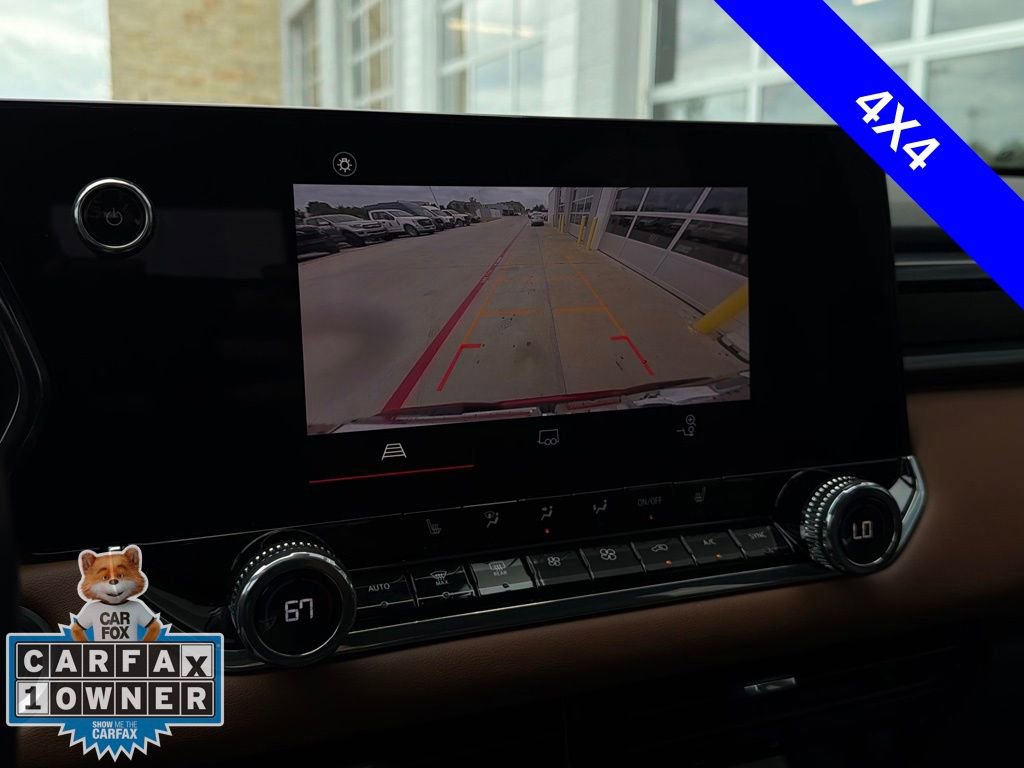 Used 2024 GMC Canyon AT4 AWD/4WD image 8