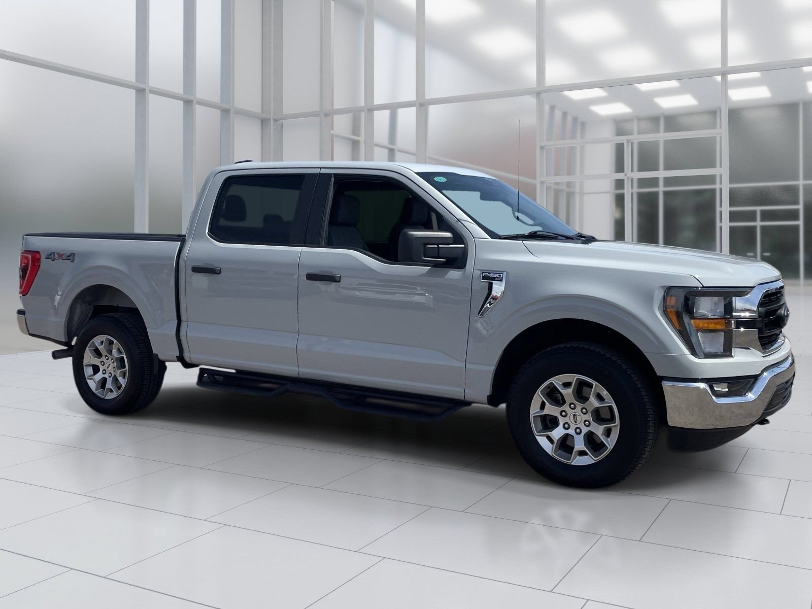 Used 2023 Ford F150 XLT AWD/4WD image 8