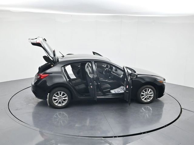 Used 2017 MAZDA MAZDA3 Sport image 45
