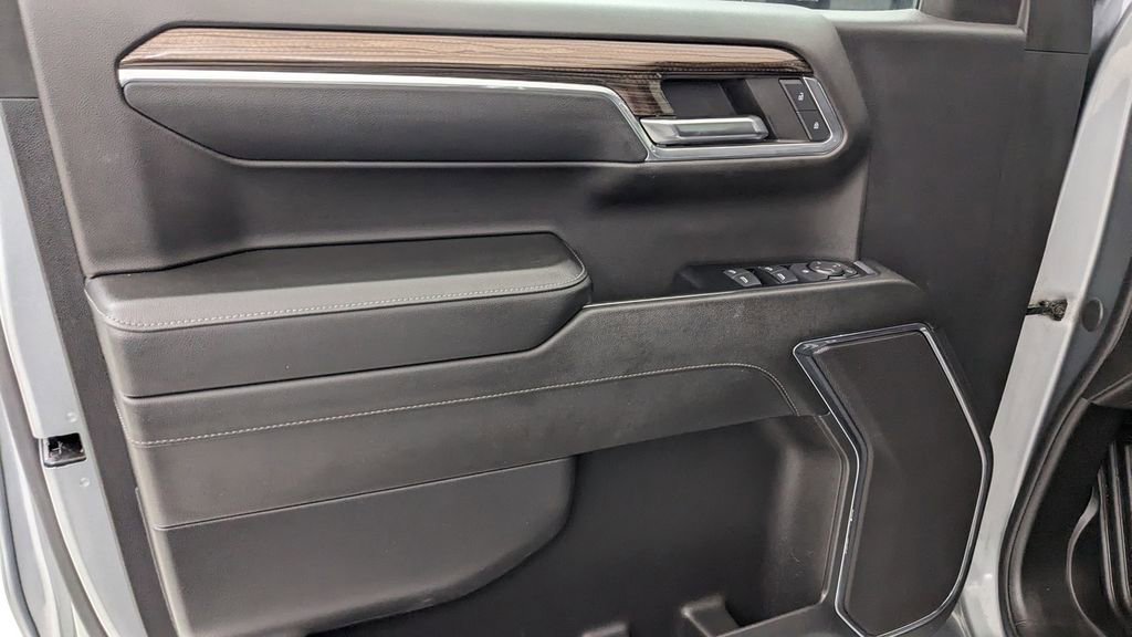 Used 2024 Chevrolet Silverado 1500 RST w/ Protection Package image 28