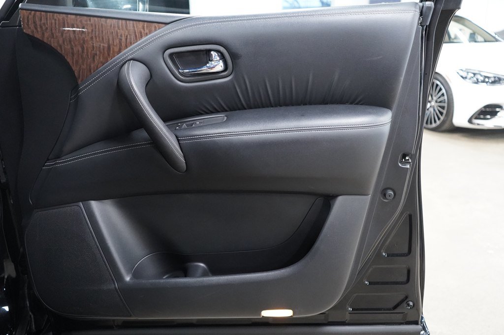 Used 2020 Nissan Armada Platinum RWD image 23