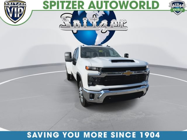 New 2026 Chevrolet Silverado 3500 LT w/ All Star Edition AWD/4WD image 3