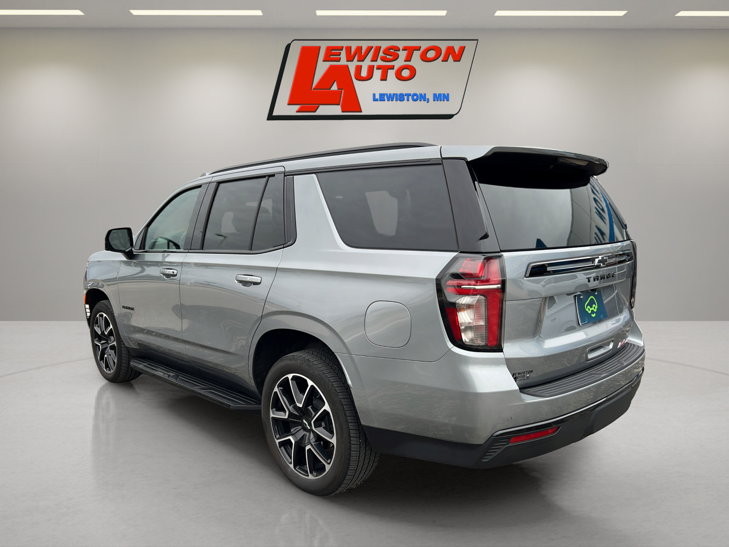 Certified 2023 Chevrolet Tahoe RST w/ Luxury Package AWD/4WD image 11