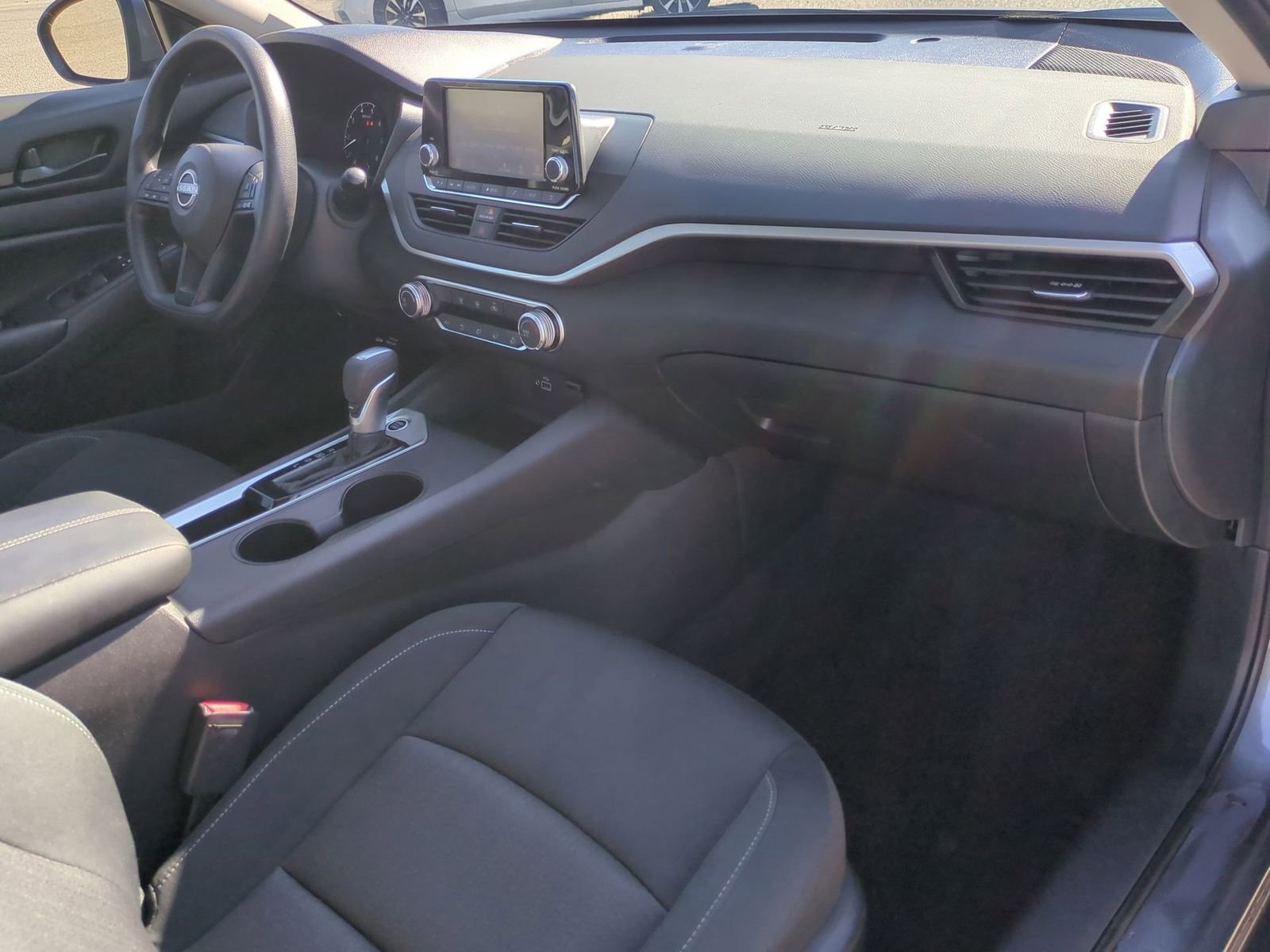 Used 2023 Nissan Altima 2.5 S FWD image 29