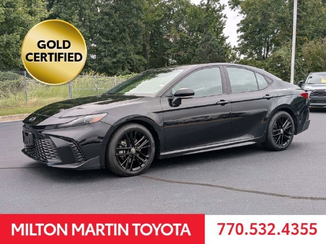 Used 2025 Toyota Camry SE FWD image 5
