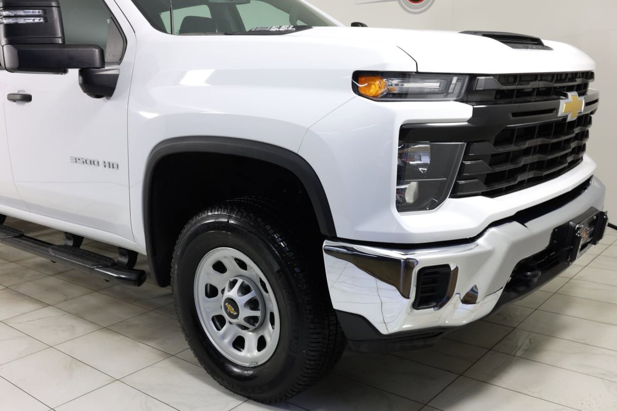 Used 2024 Chevrolet Silverado 3500 W/T w/ WT Safety Package AWD/4WD image 37