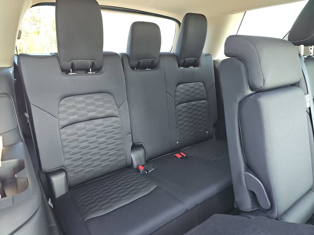 New 2026 Nissan Pathfinder SV image 14