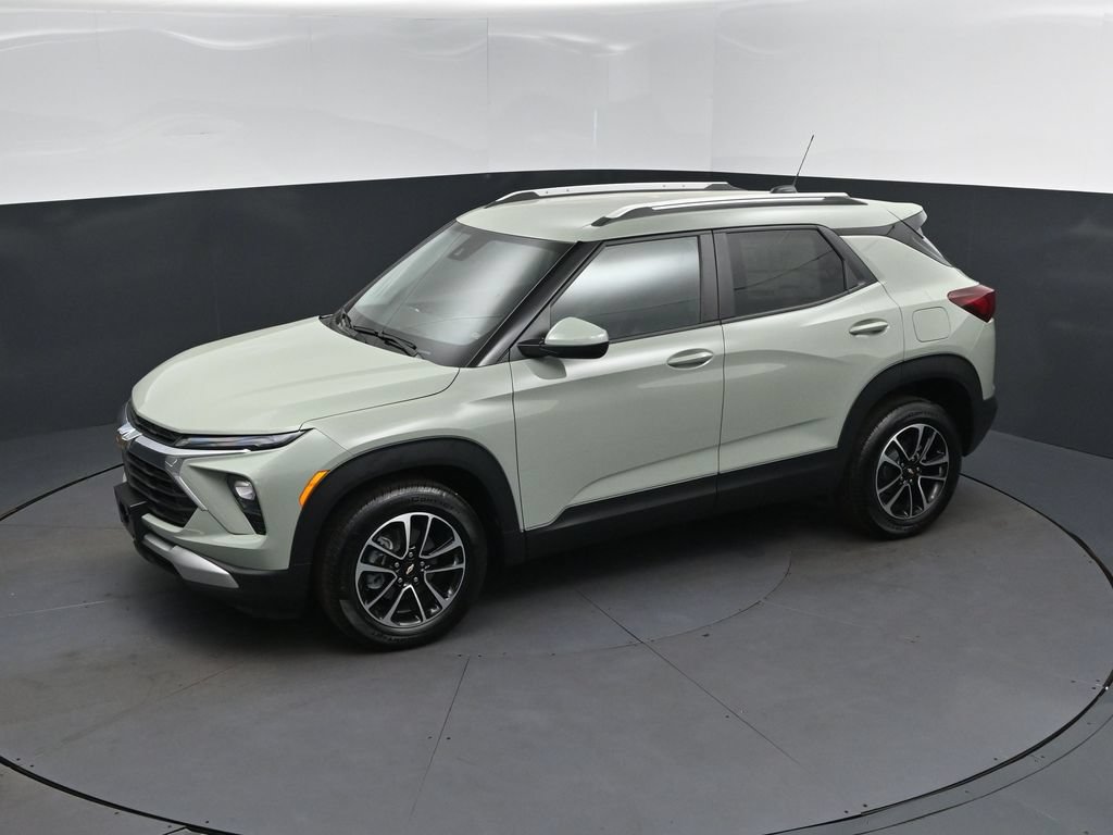 New 2026 Chevrolet TrailBlazer LT w/ Driver Confidence Package FWD image 31
