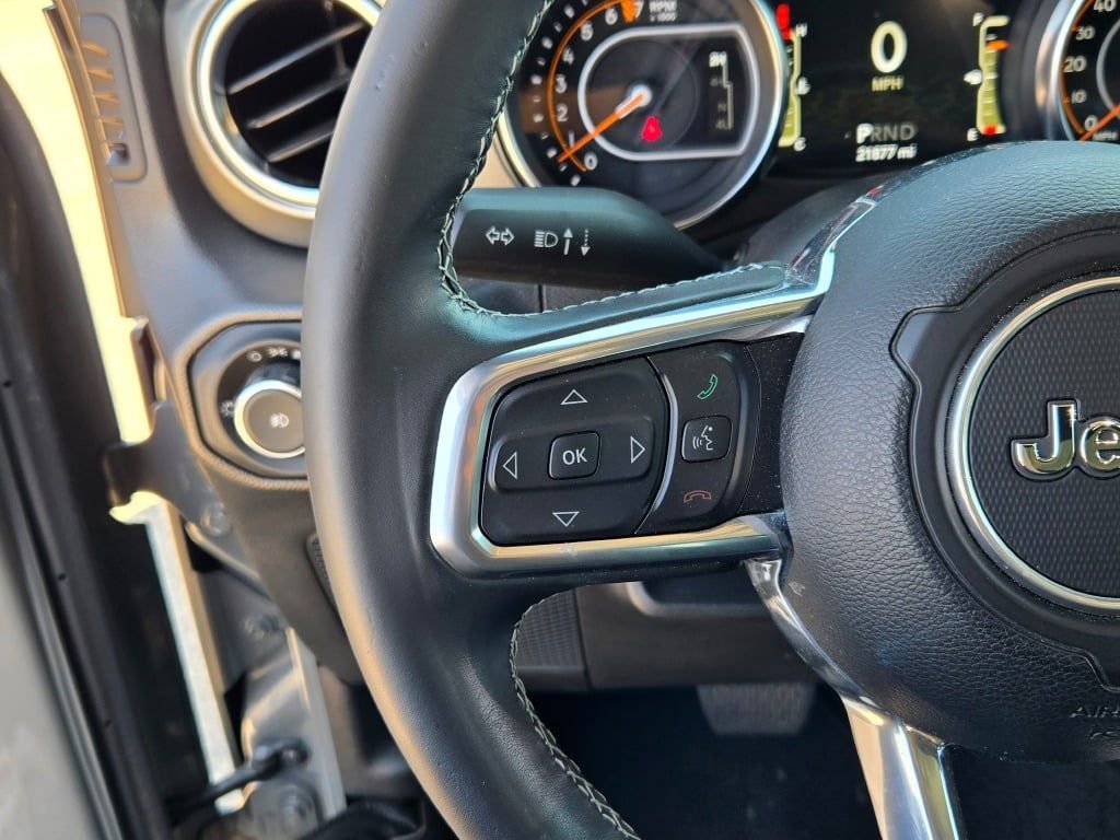 Certified 2022 Jeep Wrangler Unlimited Sahara image 30