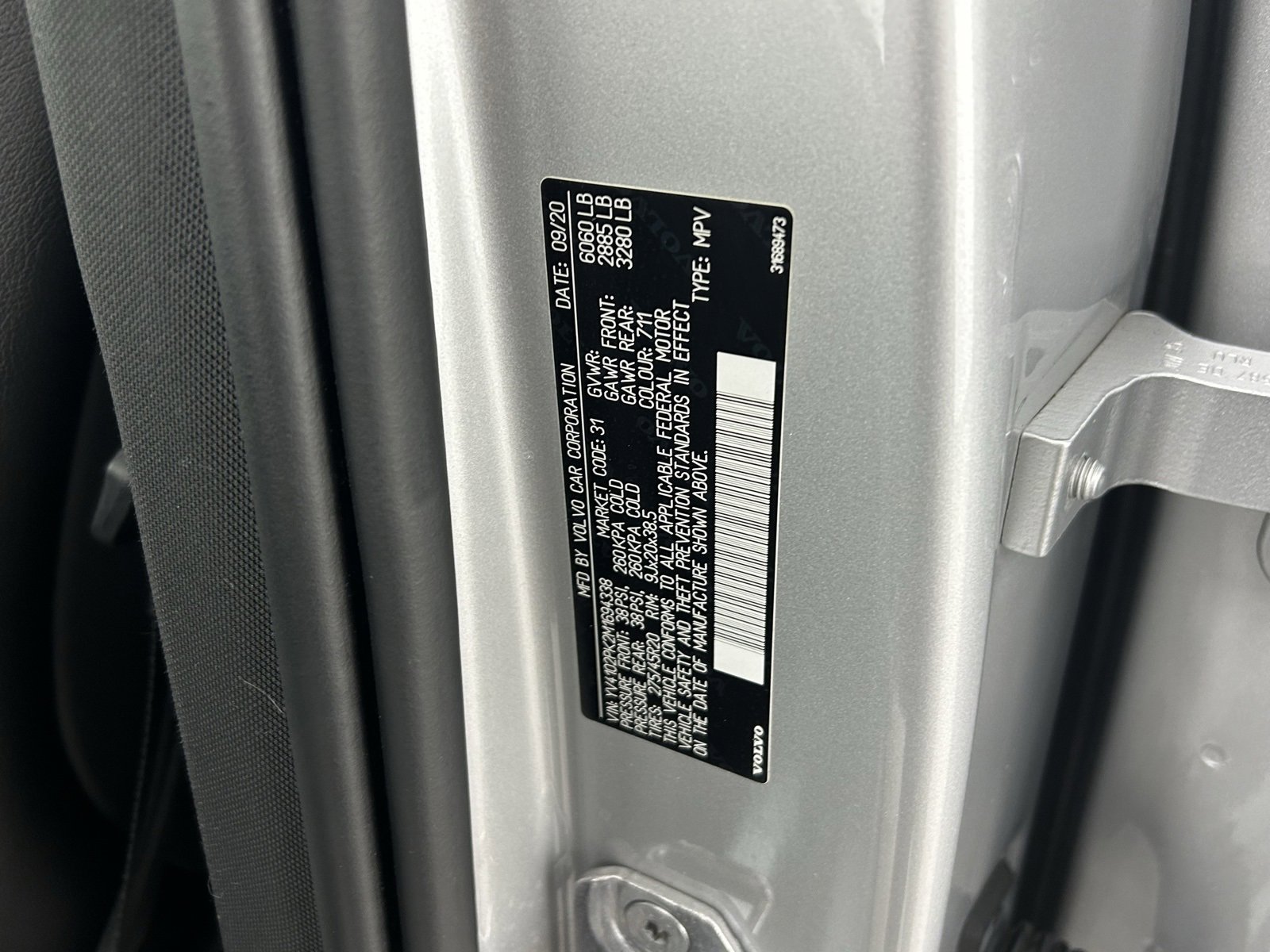 Used 2021 Volvo XC90 T5 Momentum w/ Climate Package image 32