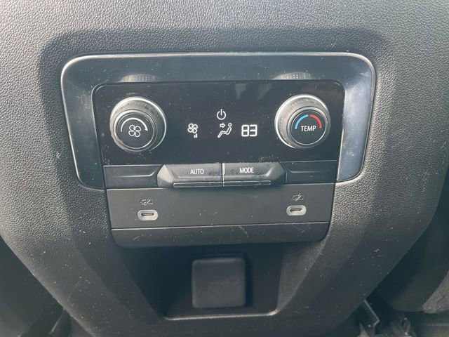 Used 2023 Chevrolet Suburban RST image 21