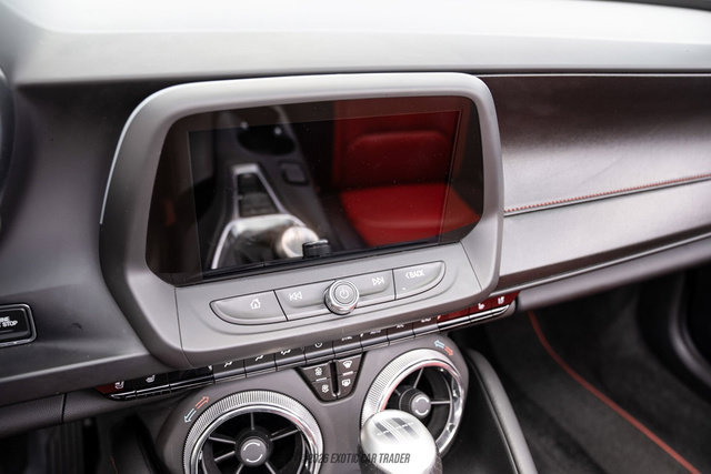 Used 2017 Chevrolet Camaro SS RWD image 57