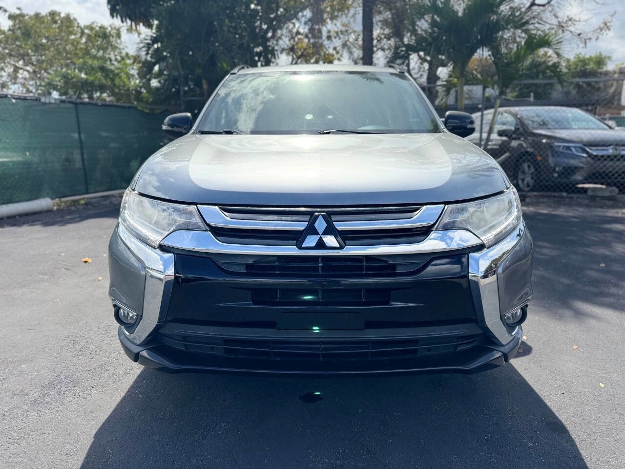 Used 2018 Mitsubishi Outlander SE image 13
