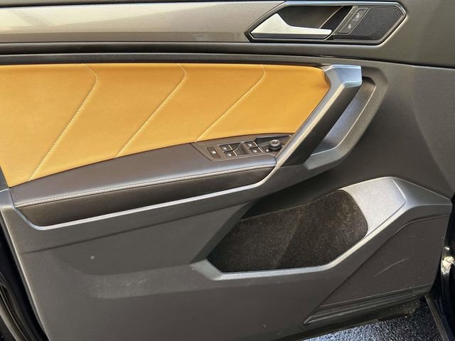 Certified 2023 Volkswagen Tiguan SE w/ Panoramic Sunroof Package image 16