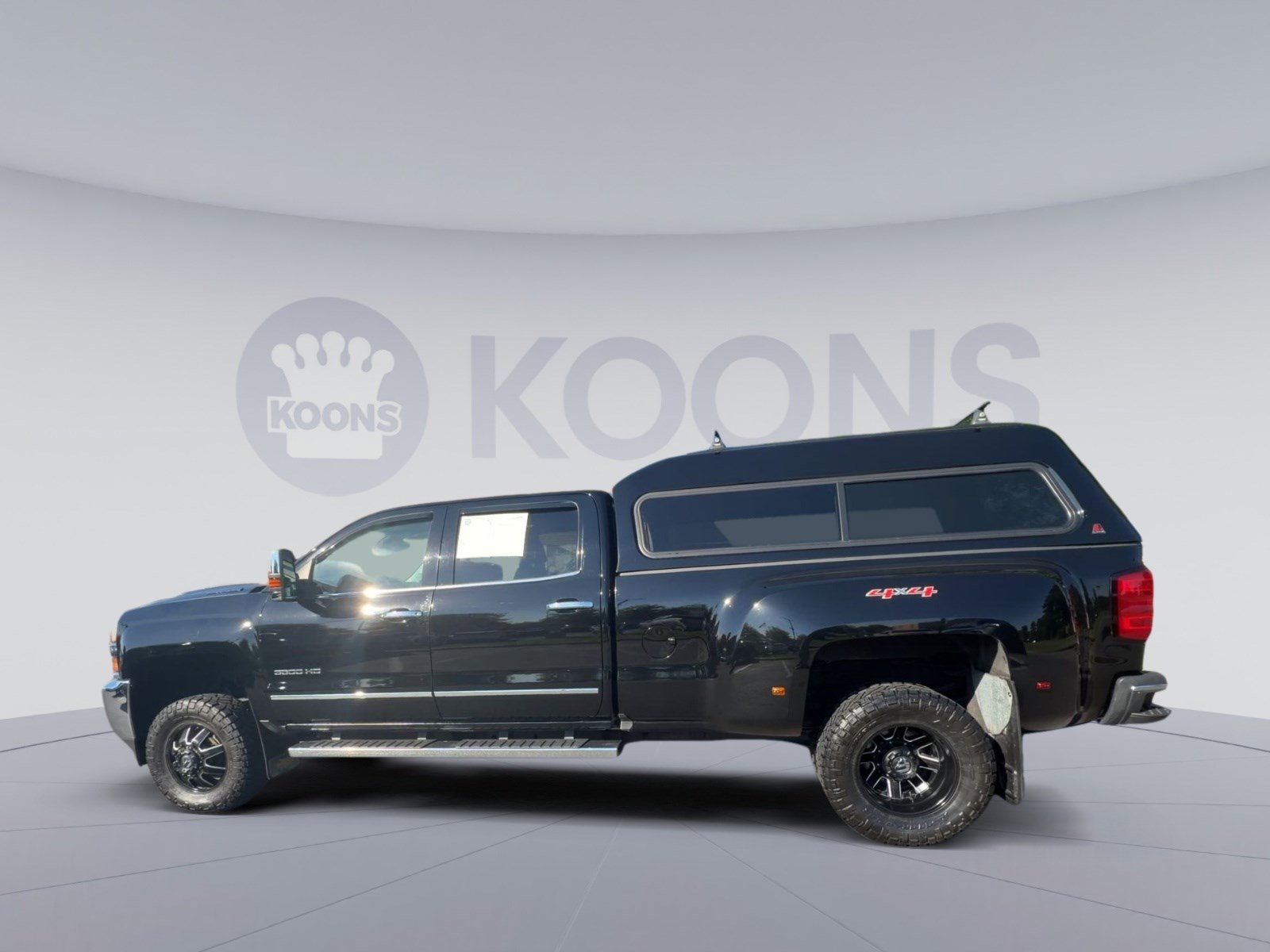 Used 2017 Chevrolet Silverado 3500 LTZ w/ Duramax Plus Package AWD/4WD image 12