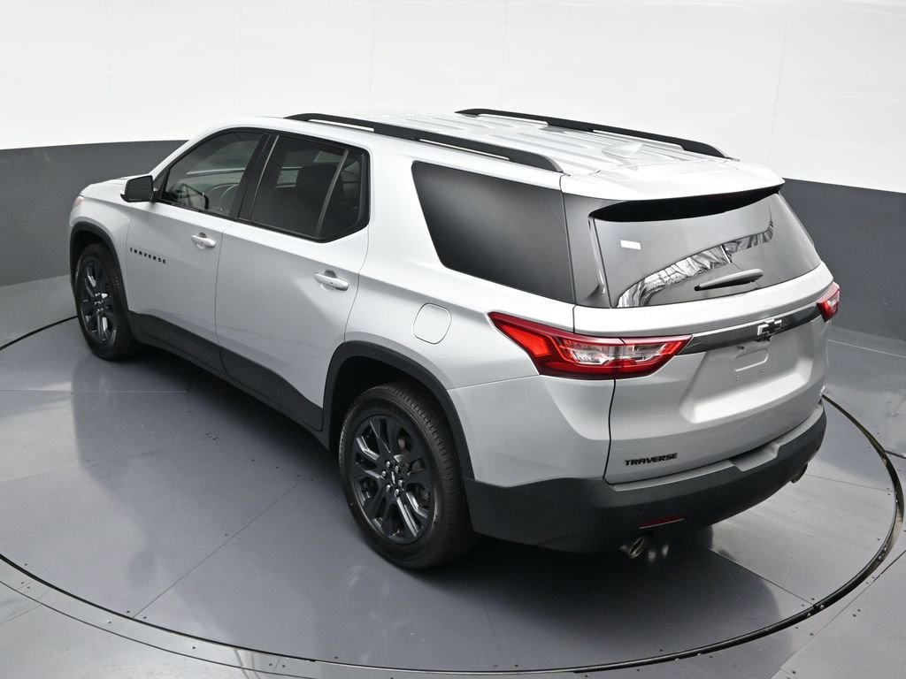 Used 2021 Chevrolet Traverse RS FWD image 19