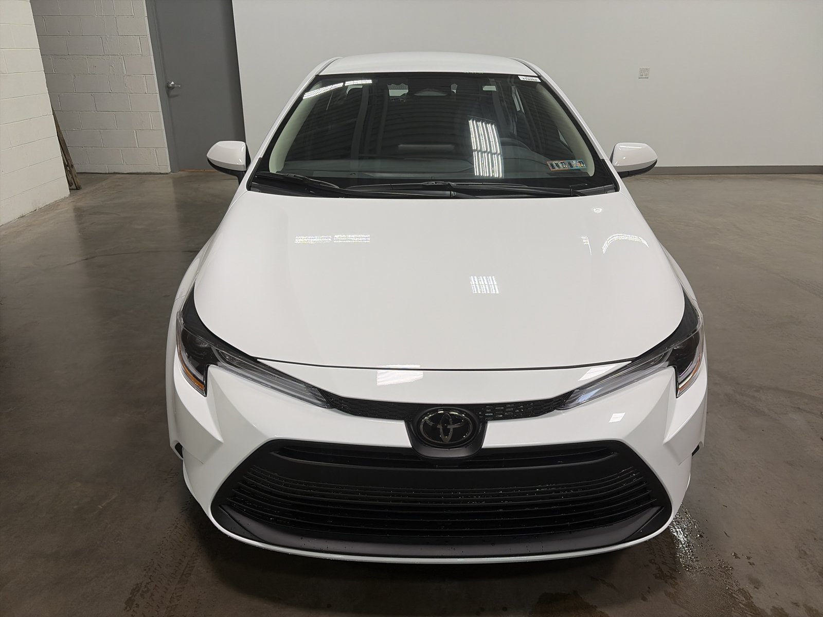 New 2026 Toyota Corolla LE w/ LE Premium Package FWD image 8
