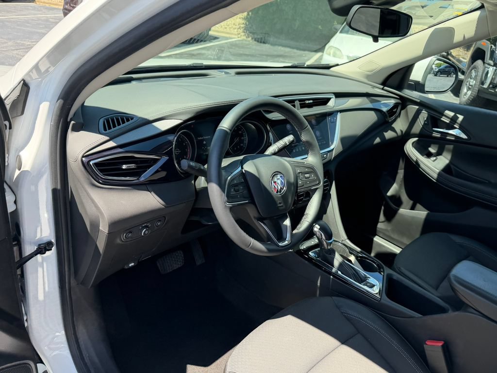 Certified 2023 Buick Encore GX Select w/ Sport Touring Package FWD image 23