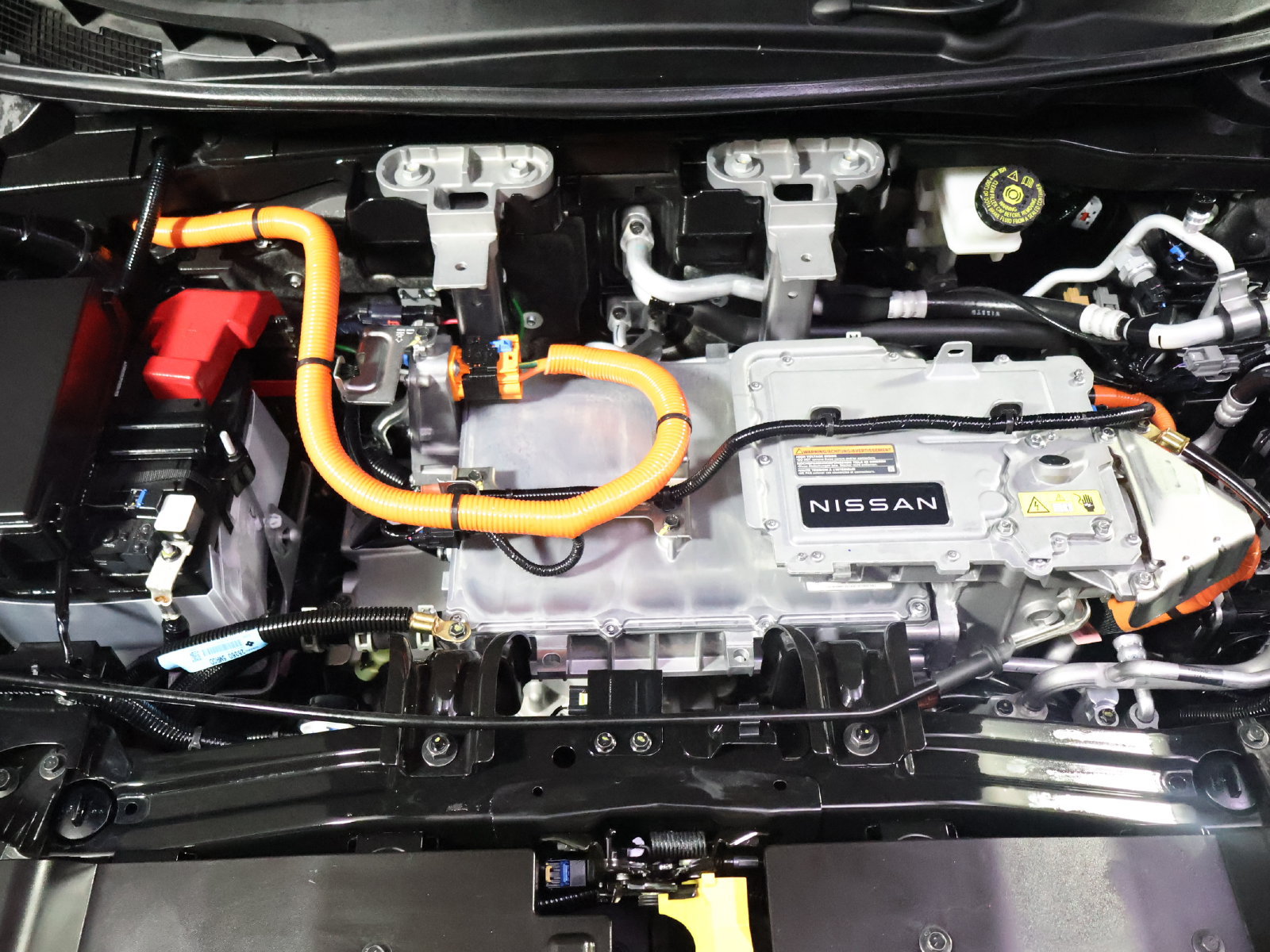 Used 2024 Nissan Ariya AWD image 20