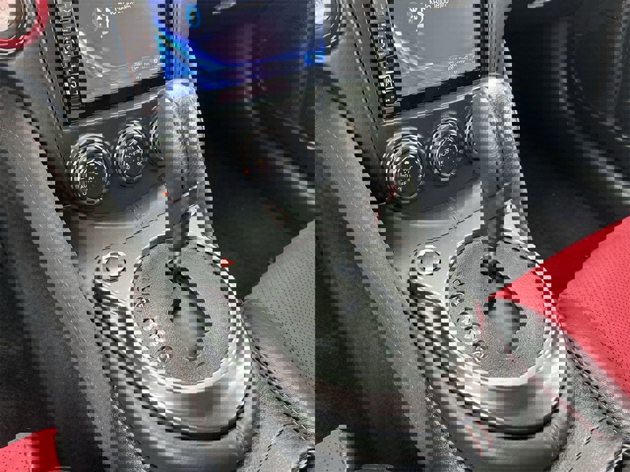 Used 2017 Nissan 370Z NISMO image 25