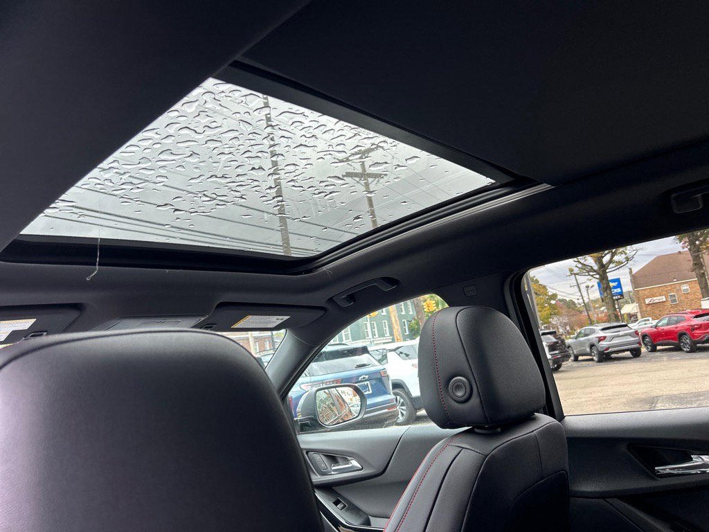 New 2026 Chevrolet Equinox RS w/ Convenience Package III image 8