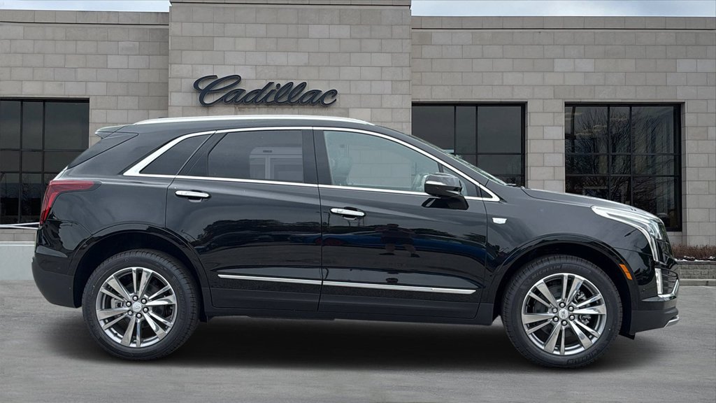 New 2026 Cadillac XT5 Premium Luxury w/ Driver Assist Package AWD/4WD image 2
