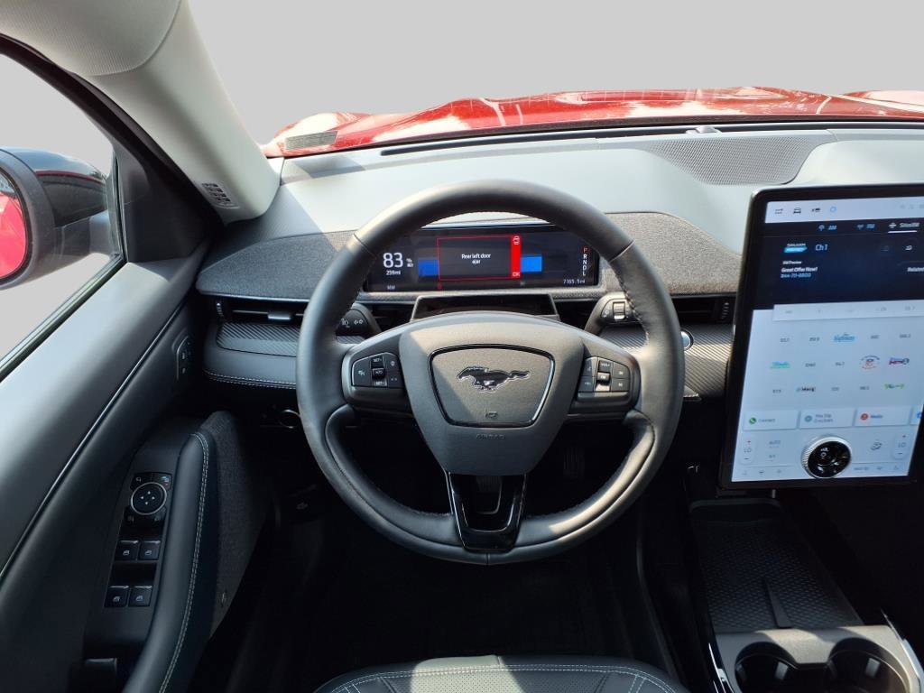 Used 2024 Ford Mustang Mach-E Premium image 8